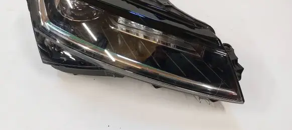 Skoda Superb B8 (3V) Headlight/headlamp 11502040000 E9224301