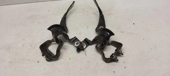 Audi A4 S4 B6 8E 8H Tailgate/trunk/boot hinge 8E9827300E 8E9827299E