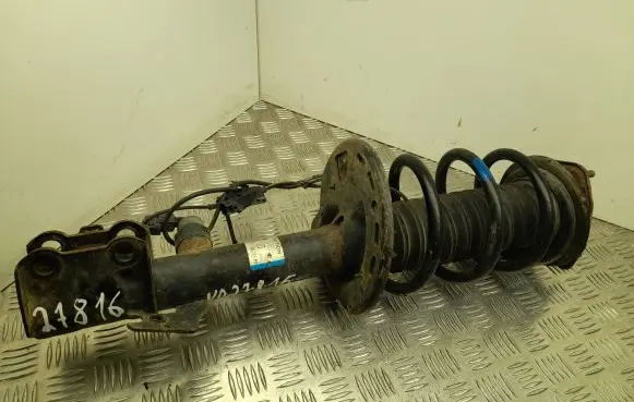 Lexus RX 450H Front shock absorber with coil spring 4851048440