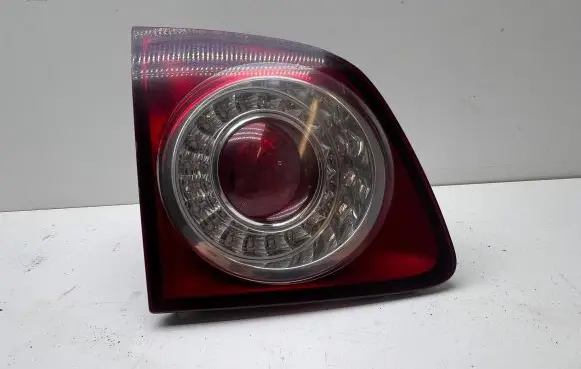 Volkswagen Golf Plus Tailgate rear/tail lights 5M0945093M 89091210