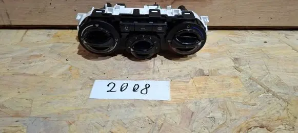 Peugeot 2008 I Other switches/knobs/shifts