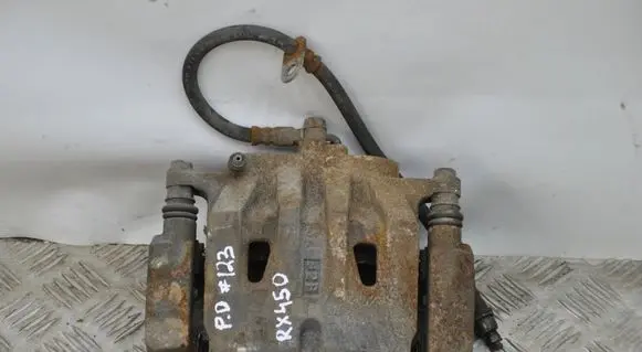 Lexus RX 450H Front brake caliper