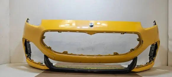 Maserati Grecale Front bumper 670176289