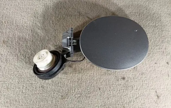 Mazda CX-9 Fuel tank cap
