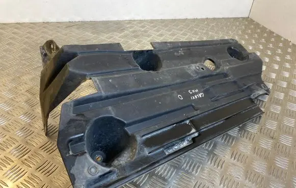 Ford Galaxy Engine splash shield/under tray 6M2111778AH D2L4A