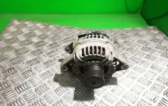 Opel Astra H Generator/alternator 0124425015