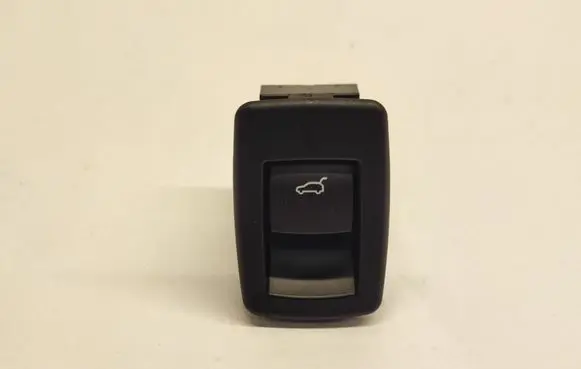 BMW 2 F45 Tailgate/boot open switch button 9299447 929944701