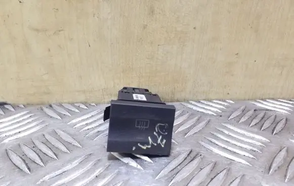 Windscreen/window heater switch