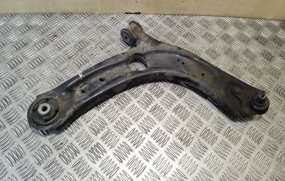 Volkswagen PASSAT B8 Front lower control arm/wishbone