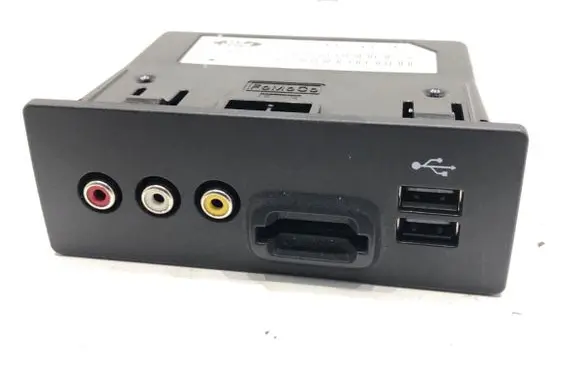 Ford Mondeo MK V USB socket connector BT4T-14F014-AE