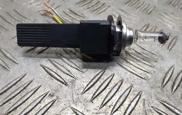 Infiniti Q70 Y51 Headlight part 