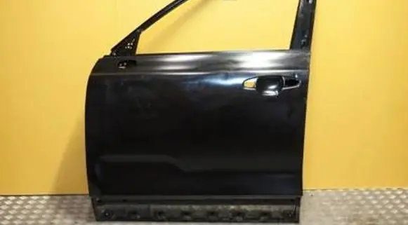 KIA Telluride Front door KIA-TELLURIDE 1843