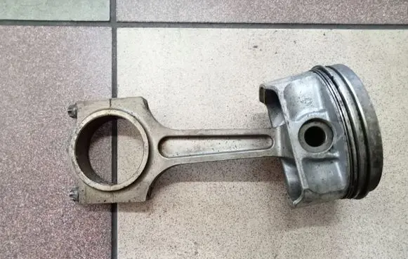 BMW X5 E53 Piston with connecting rod 92L59