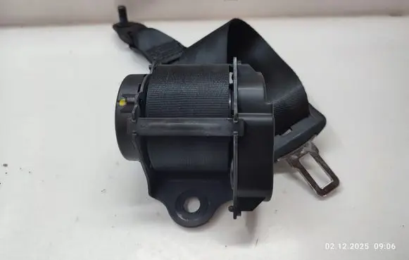 Land Rover Discovery Sport Middle seatbelt (rear) 629225700A