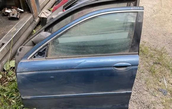 Jaguar X-Type Front door