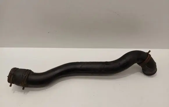 Volkswagen Golf III Intercooler hose/pipe 1H0145844 1H0145762