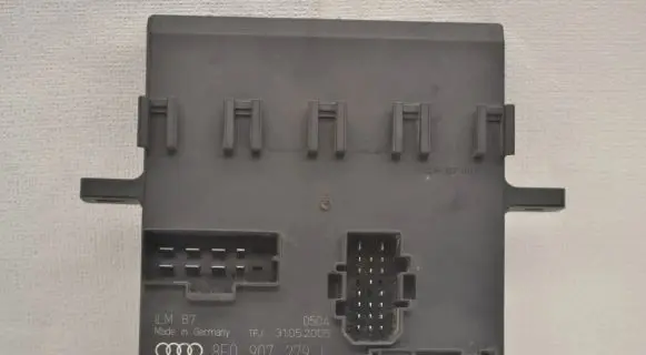 Audi A6 S6 C7 4G Comfort/convenience module 8E0907279L 31052005