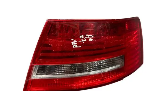 Audi A4 S4 B7 8E 8H Rear/tail lights