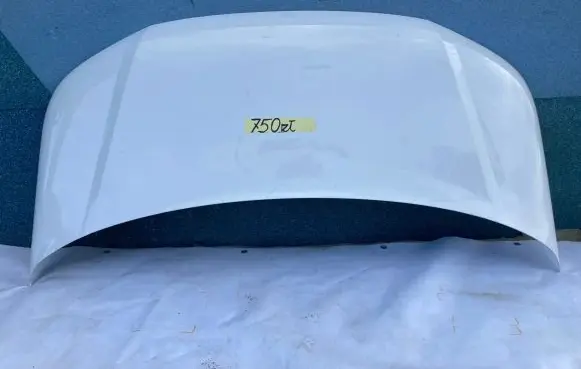 Volkswagen Multivan T5 Engine bonnet/hood 7E0823033D