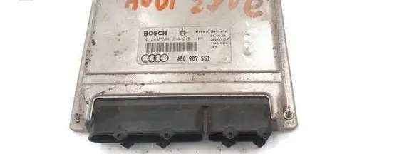 Audi A4 S4 B5 8D Engine control unit/module 0261204214 4D0907551 26SA4715