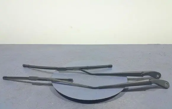 Dacia Sandero Front wiper blade arm 288813326R