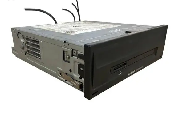 Skoda Fabia Mk3 (NJ) Head unit multimedia control 5Q0035842A SKZAZ2R8637840