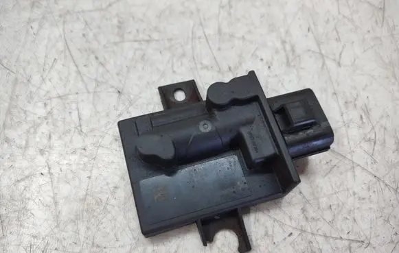 Land Rover Discovery Sport Fuel injection pump control unit/module FK729D370AD