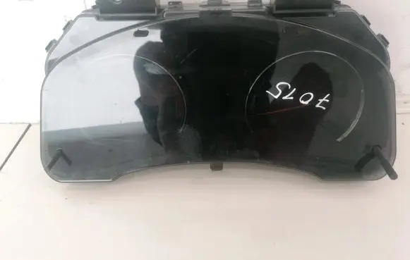 Toyota Avensis T270 Speedometer (instrument cluster) 8380005L50 83800-05L50