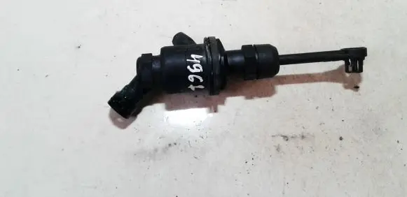 Clutch master cylinder