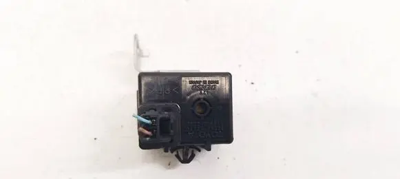 Toyota Corolla Verso AR10 Other relay 8665013010 0689003570