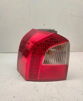 Volvo V70 Rear/tail lights 30698983