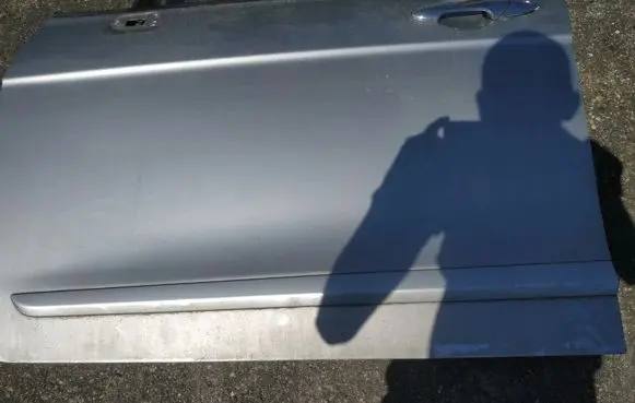 Honda FR-V Front door trim (molding) 