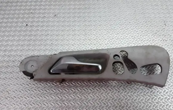 Mercedes-Benz C W203 Front door interior handle