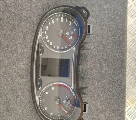 Audi A1 Speedometer (instrument cluster) 8XA920930D 73934863
