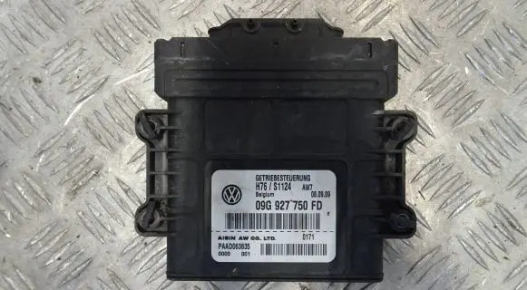 Volkswagen Tiguan Gearbox control unit/module 09G927750FD