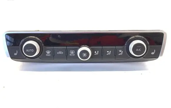 Audi A3 S3 8V Interior fan control switch 8V0820043D