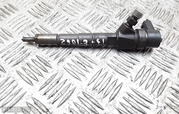 Opel Zafira B Fuel injector