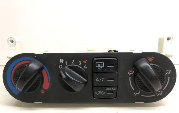 Nissan Almera N16 Climate control unit EB470K2B