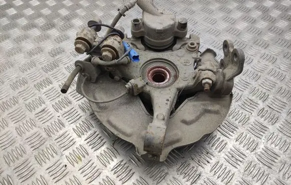 Peugeot 508 Front wheel hub
