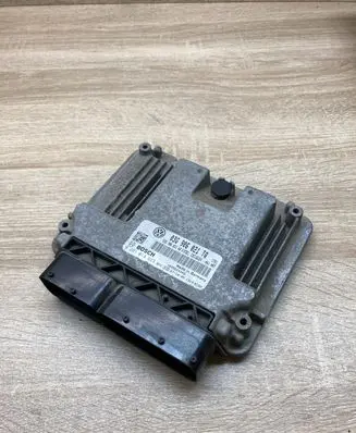 Volkswagen PASSAT B6 Engine control unit/module ECU 03G906021TQ 0281014623