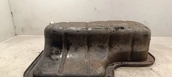 Nissan Navara D40 Oil sump