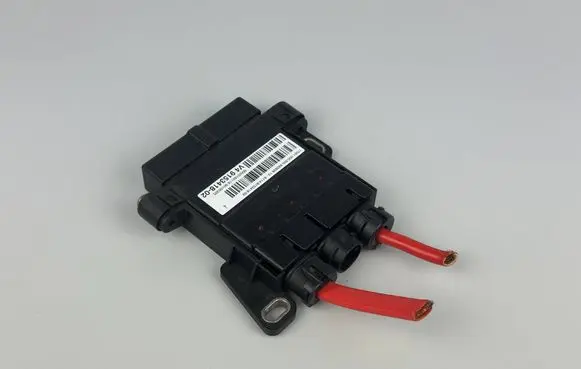 BMW 5 F10 F11 Current control relay 9153418