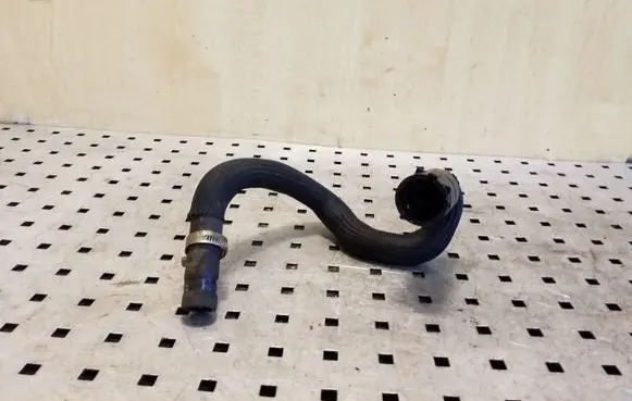 Volvo XC60 Engine coolant pipe/hose