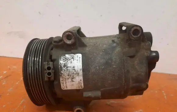 Renault Scenic II - Grand scenic II Air conditioning (A/C) compressor (pump) 8200457418