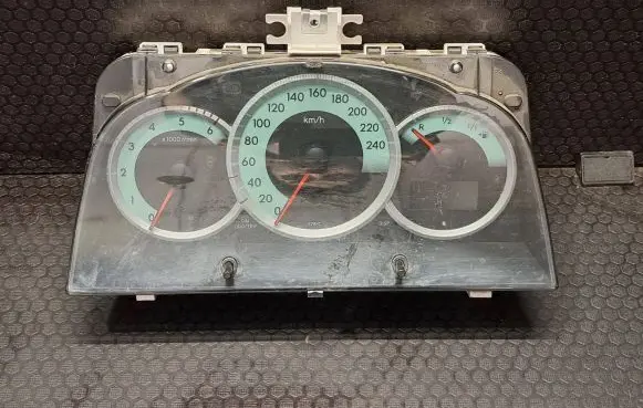 Toyota Corolla Verso AR10 Speedometer (instrument cluster) 838000F091 MB2574308260
