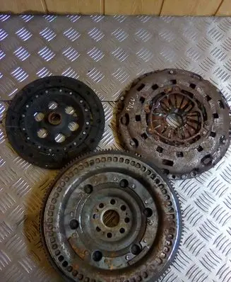Ford Focus Clutch set kit 123039510 323859910