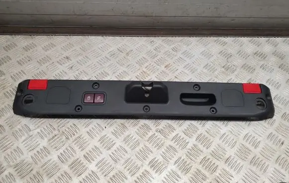 Mercedes-Benz CL C216 Tailgate/boot lid lock trim A2167500193 2208211479