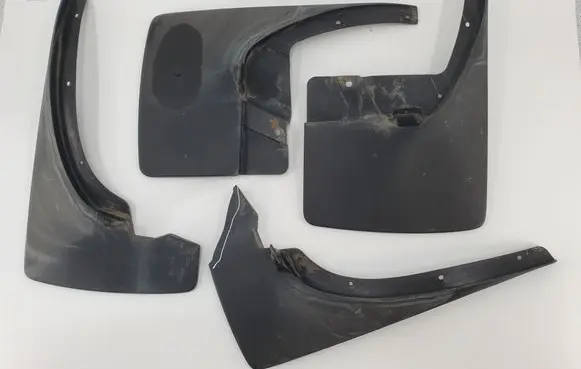 Nissan Navara D40 Mudguards set 63851EB300 63850EB300 78811EB000