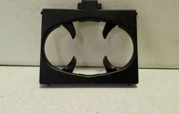 Bentley Continental Cup holder front 