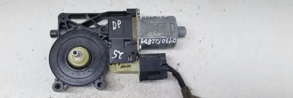 Ford Mondeo MK V Front door window regulator motor 0130822831